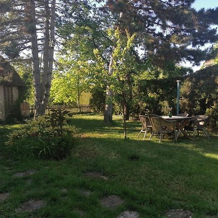 Gartenapartment Storchenblick Weiden am See Exterior photo